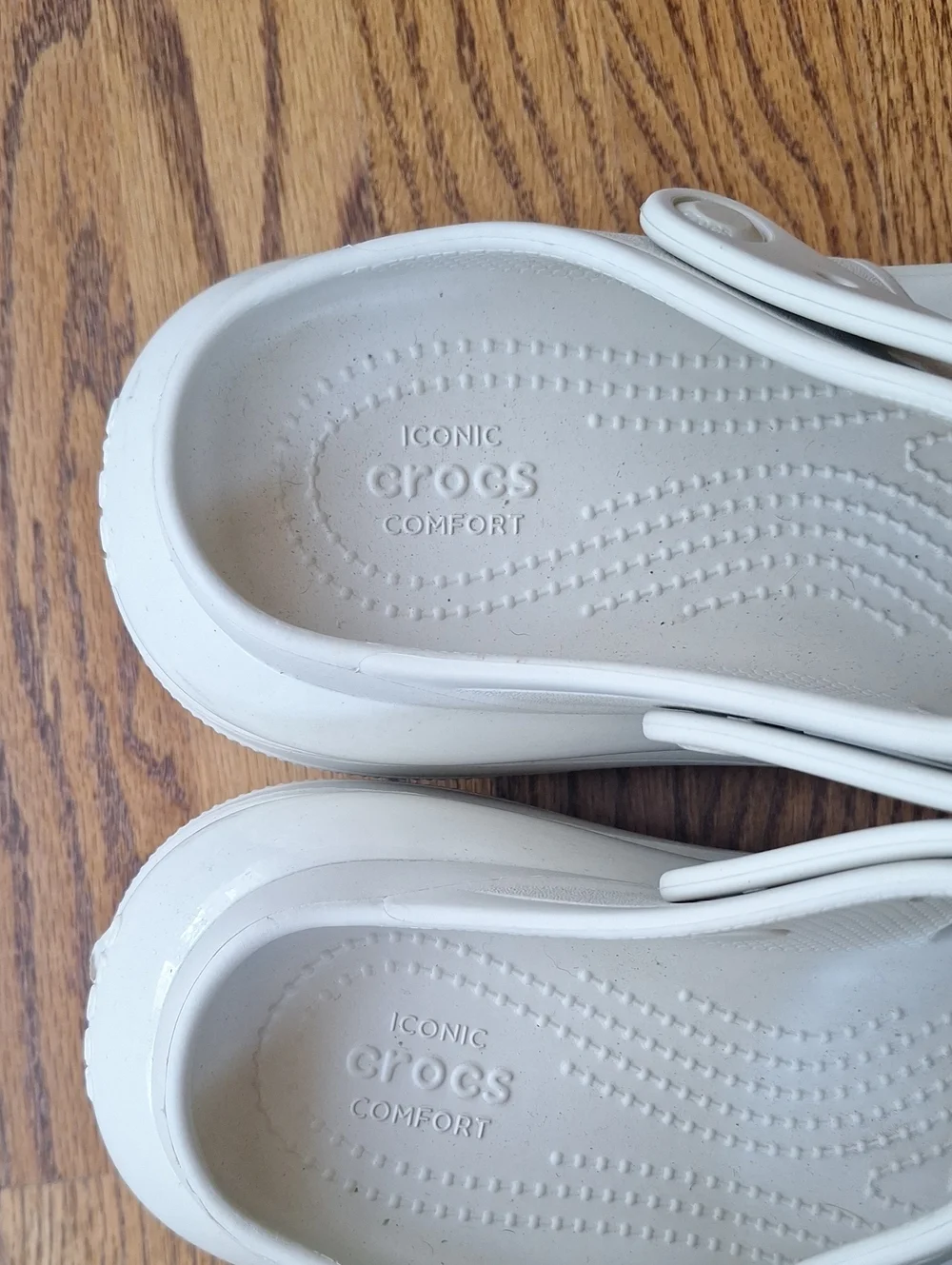 Crocs Mega Crush Platform Slip On Sandals White 10